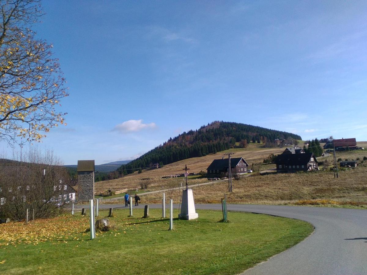 Sirovka Villa Horní Polubný Eksteriør bilde