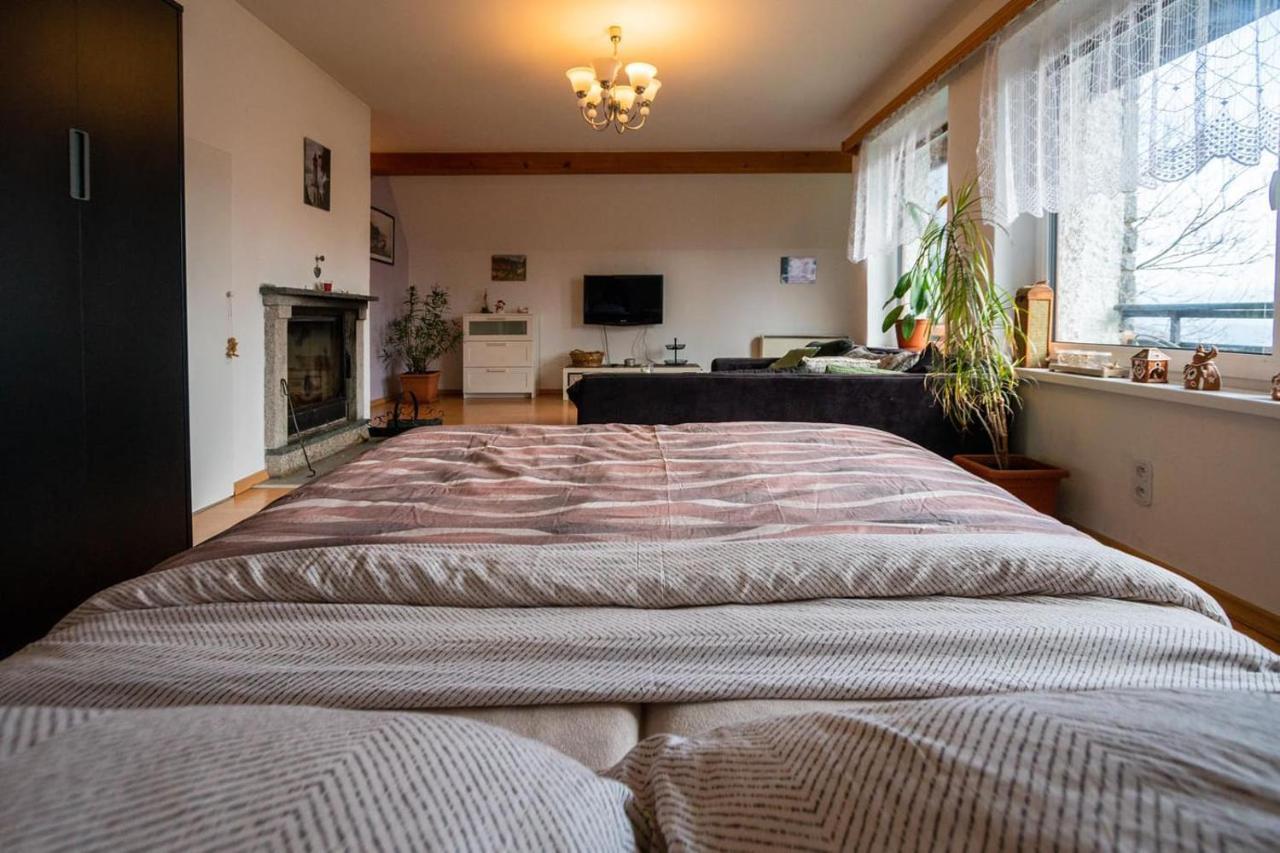 Sirovka Villa Horní Polubný Eksteriør bilde